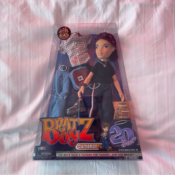 NIB NRFB bratz boyz 20th anniversary cameron 2021 reproduction doll - Picture 1 of 9